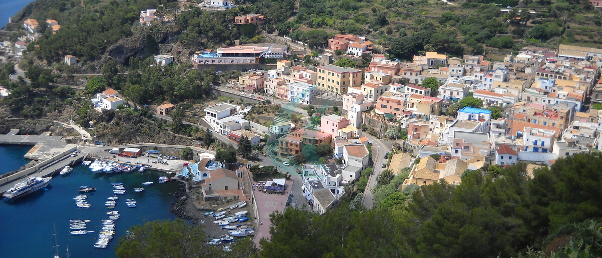 Ustica · Cala Santa Maria